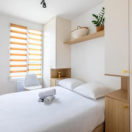 Guestready - Chic Parisian Nest Near The Metro Apartman