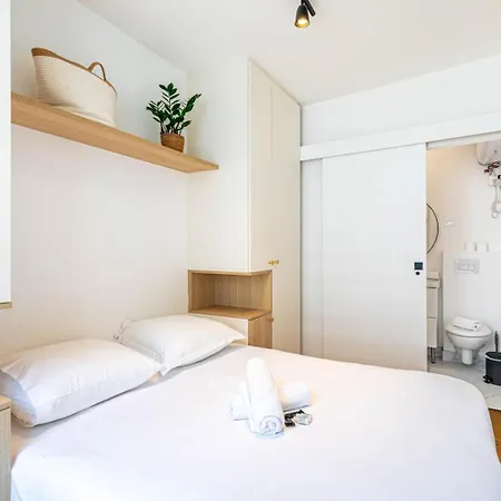 Apartment Guestready - Chic Parisian Nest Near The Metro